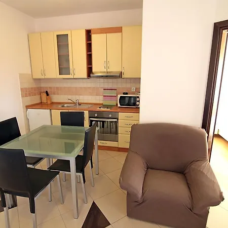 Apartamento Skroce.3 *